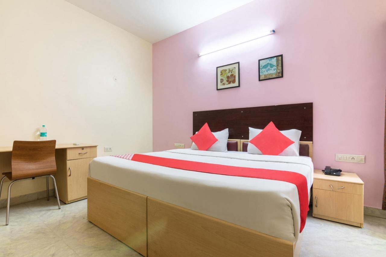 Capital O 5379 The Roy Grand Inns Bangalore Dış mekan fotoğraf