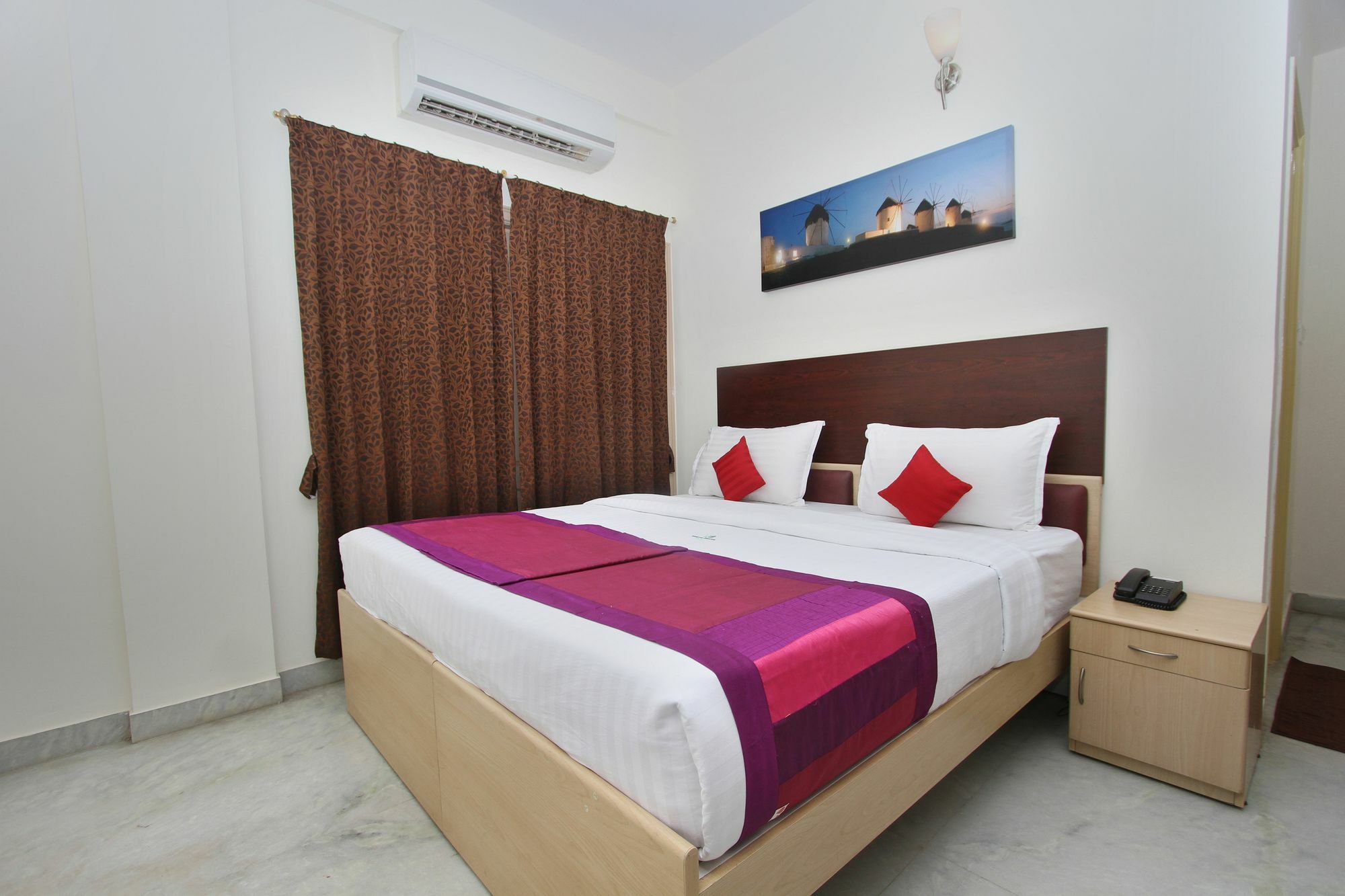 Capital O 5379 The Roy Grand Inns Bangalore Dış mekan fotoğraf