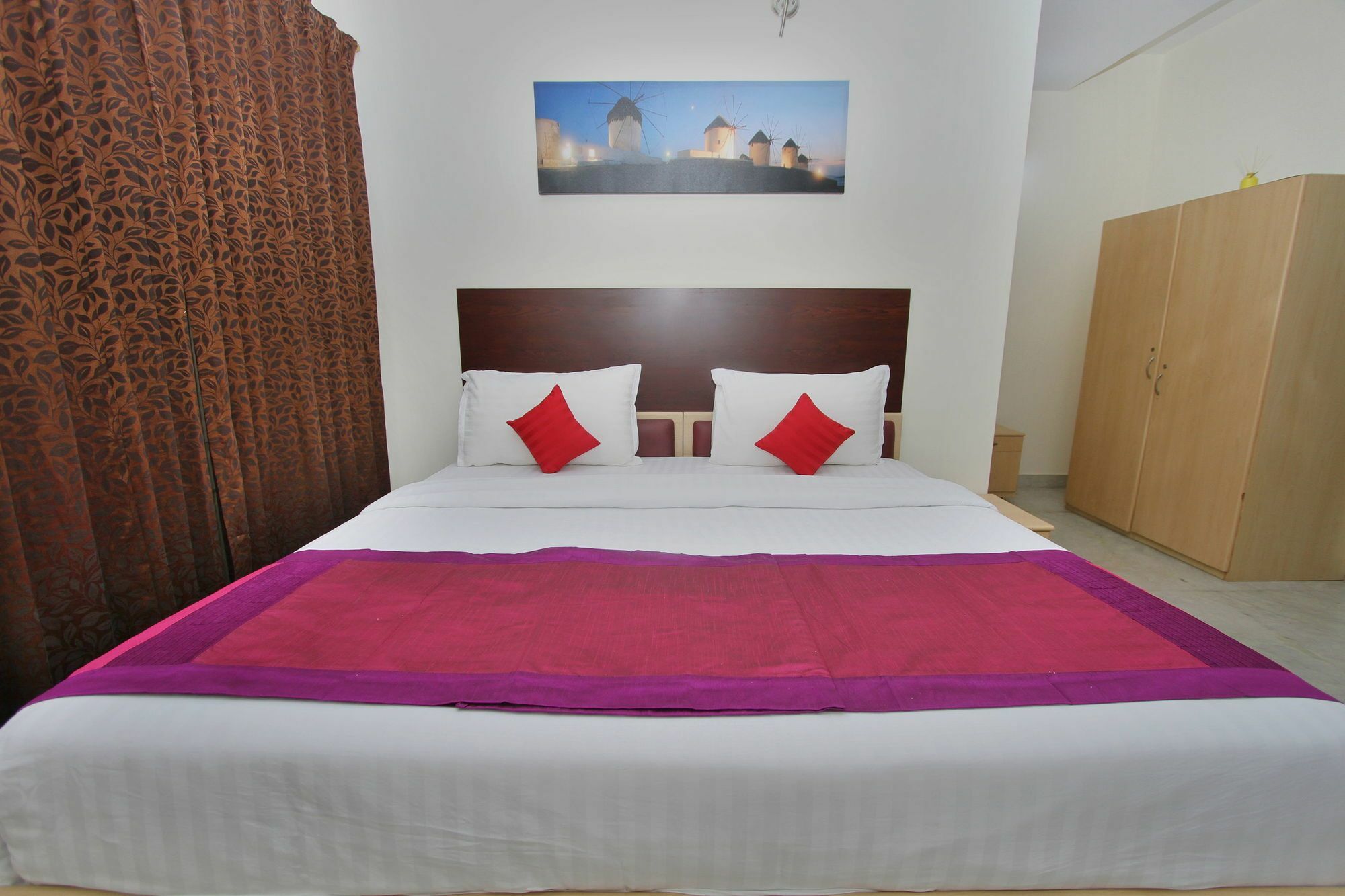 Capital O 5379 The Roy Grand Inns Bangalore Dış mekan fotoğraf